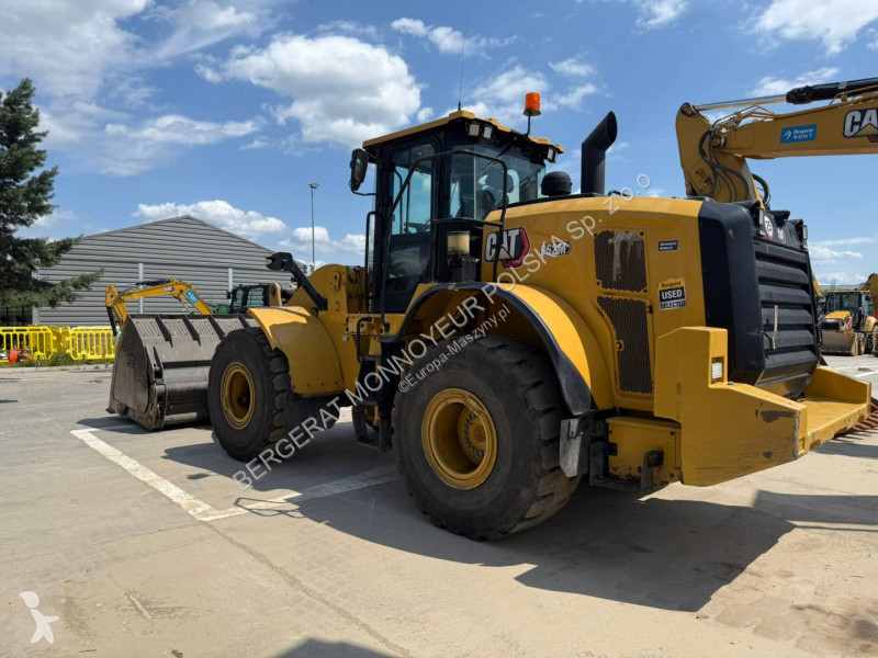 Nakladač Caterpillar 962M