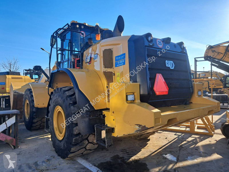 Nakladač Caterpillar 972