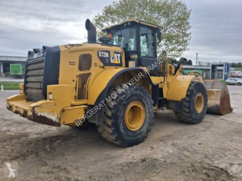Nakladač Caterpillar 972M XE
