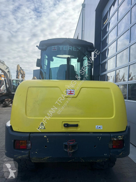 Nakladač Terex