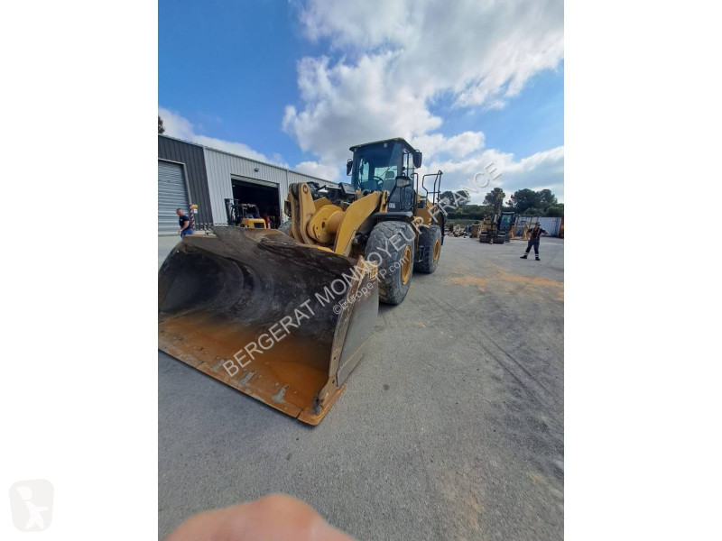 Nakladač Caterpillar 950GC