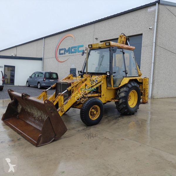Nakladač JCB 3CX