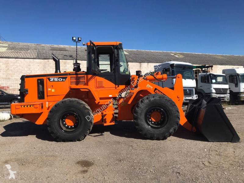 Фронтальный погрузчик Doosan M250V