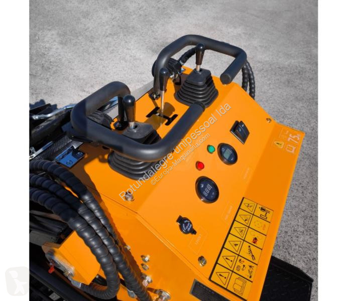 مُحمّلة Devil machines  Mini Pá Carregadora HT380