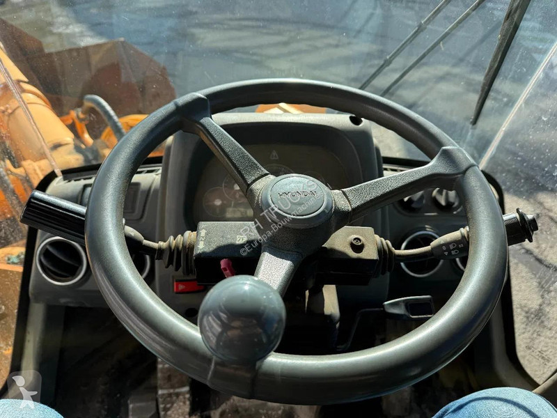 Nakladač Hyundai HL770XTD9