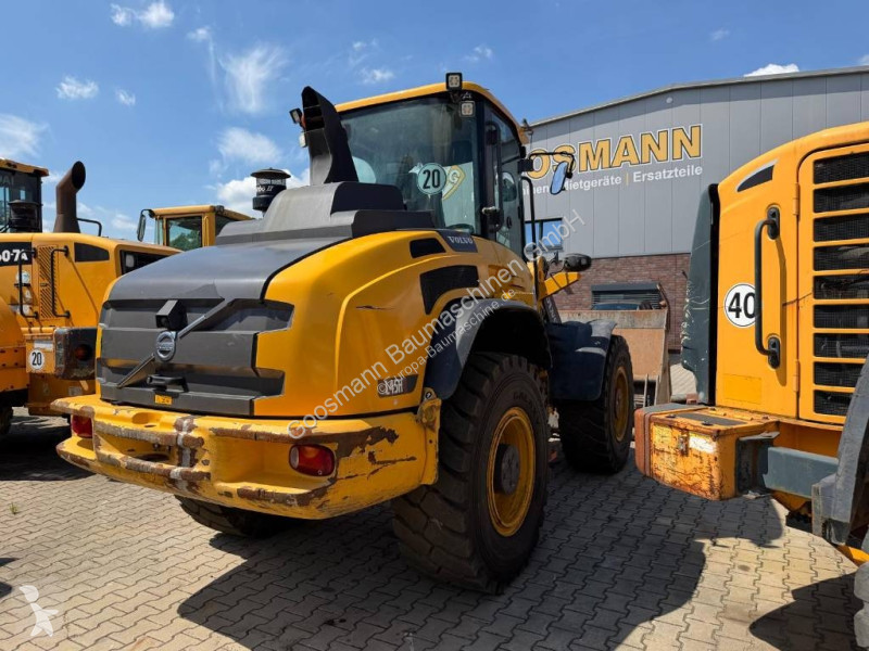 Nakladač Volvo H