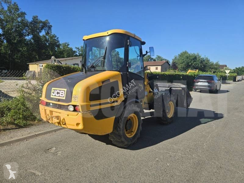 مُحمّلة JCB 407