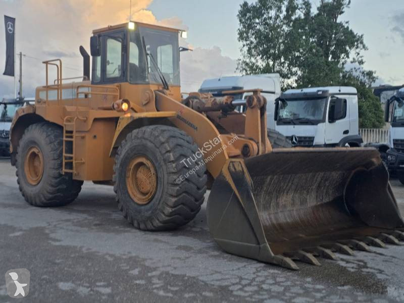 Nakladač Hyundai HL 770