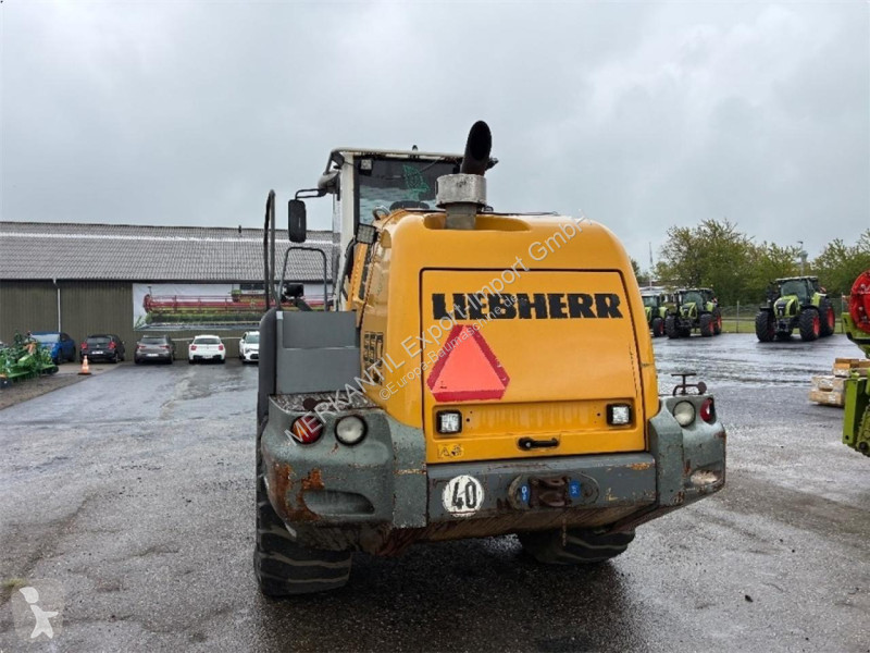 Nakladač Liebherr  550 2plus2