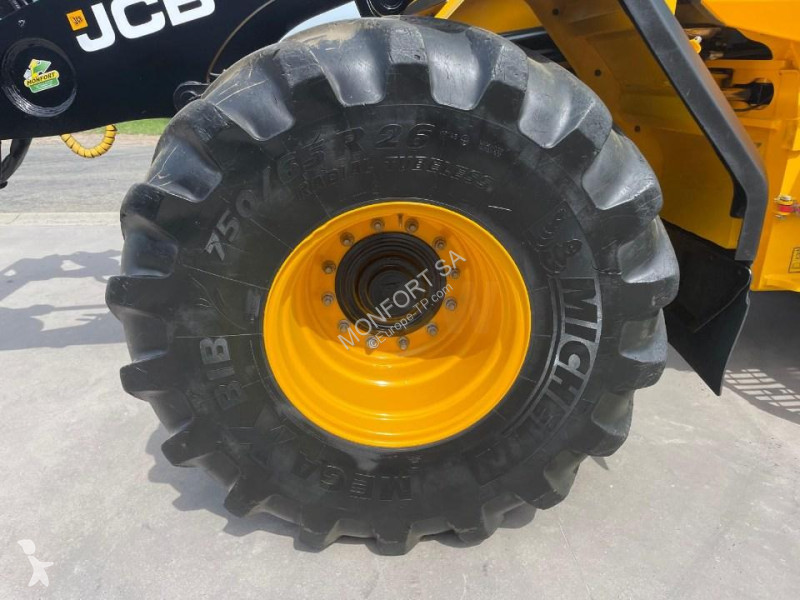 Chargeuse JCB S High Lift