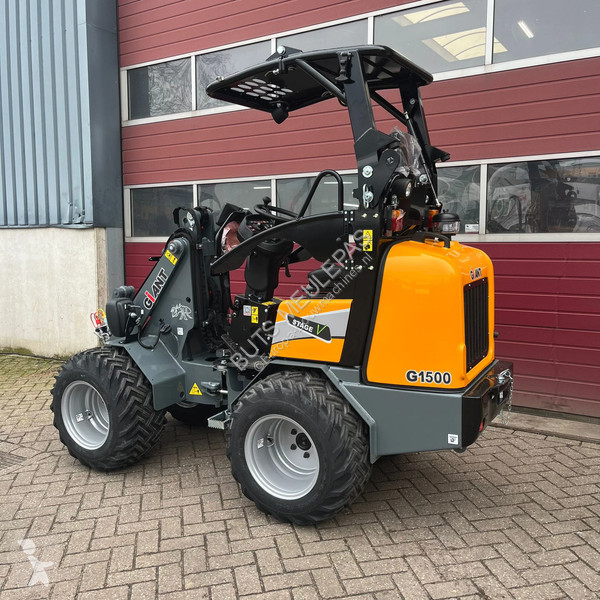 Nakladač Giant G1500