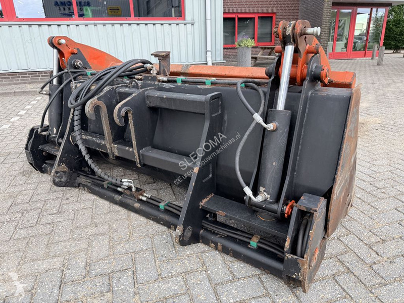 Utrustning  Hoogkiepbak 220