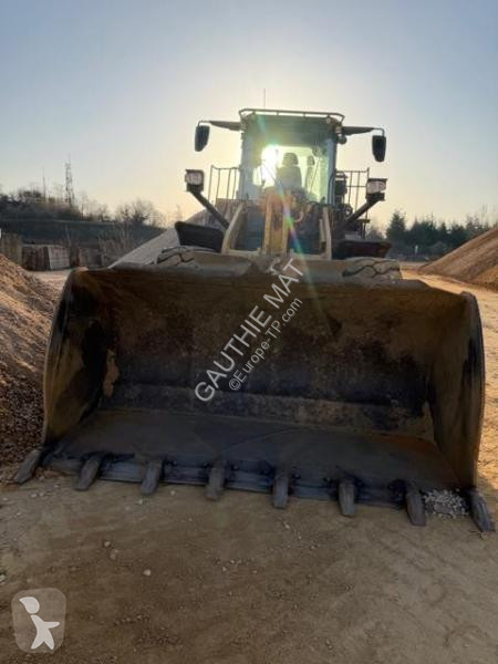 مُحمّلة Komatsu 8E0