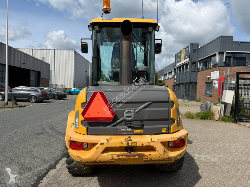 Nakladač Volvo GS