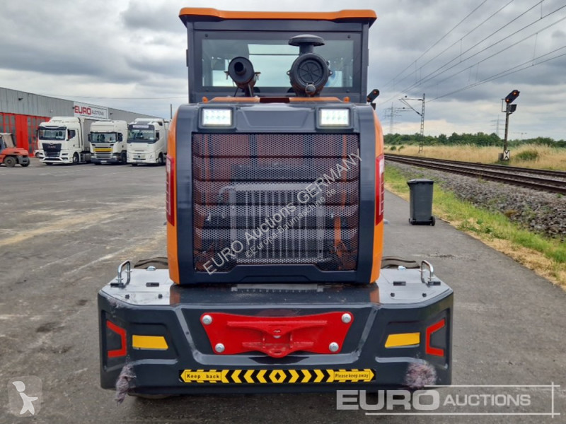 Nakladač  HJ938