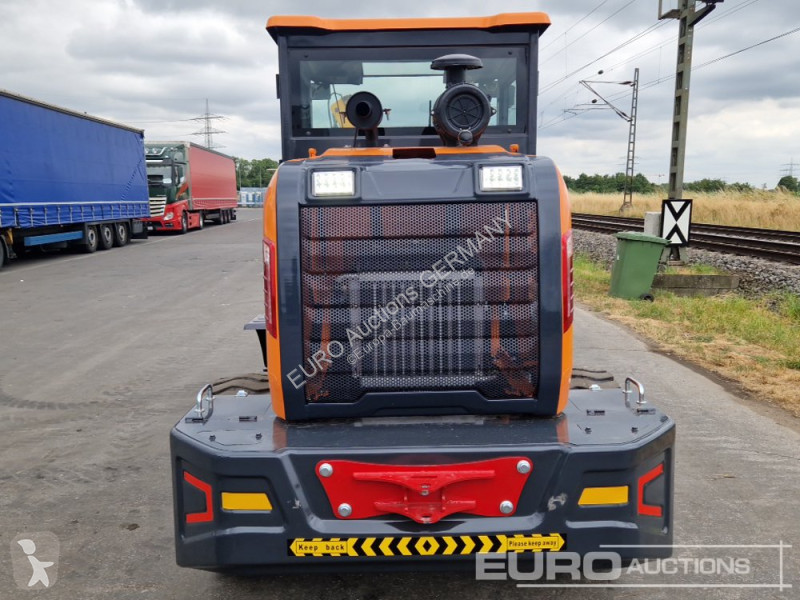 Nakladač  HJ938