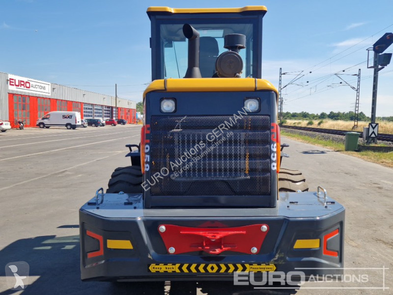 Nakladač  HJ958