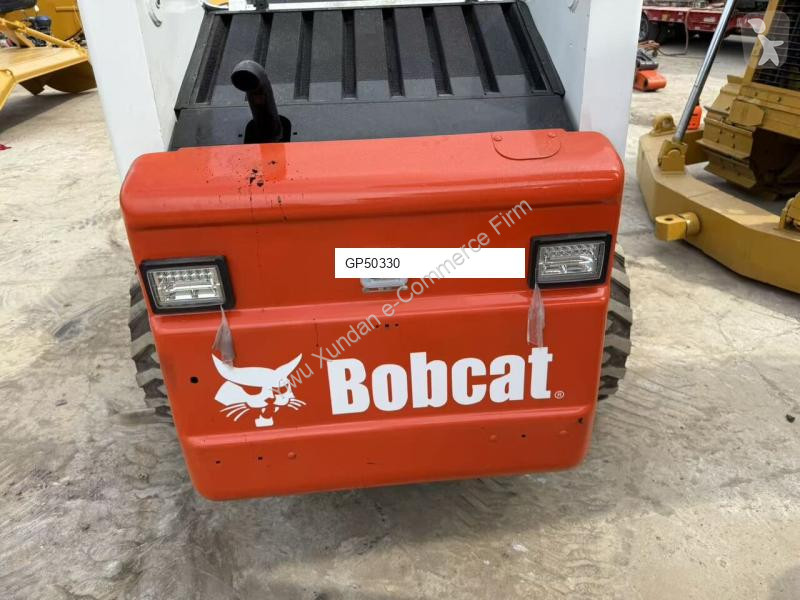 Nakladač Bobcat