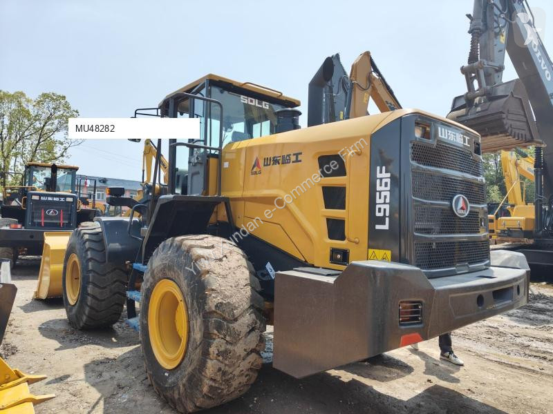 Nakladač SDLG 956F