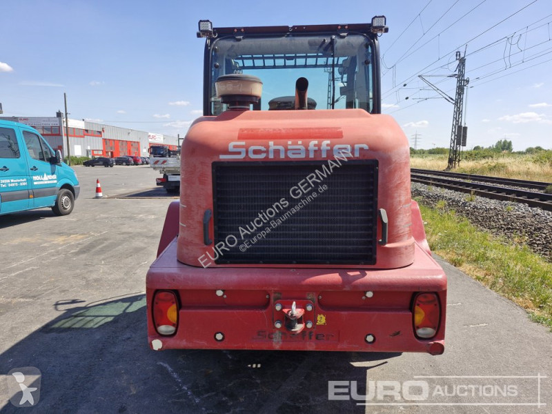 Nakladač Schäffer 8610T