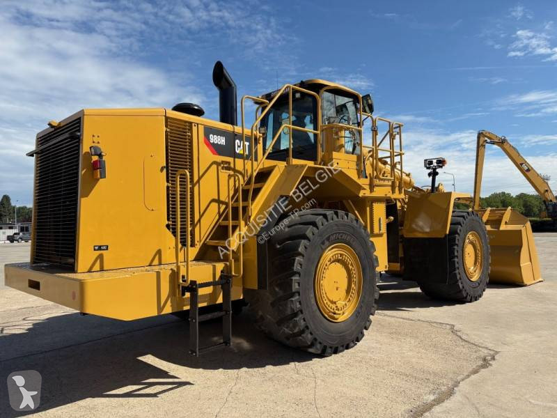Nakladač Caterpillar 988H