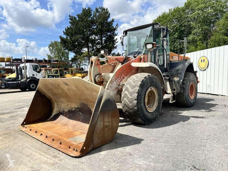 Nakladač Hitachi