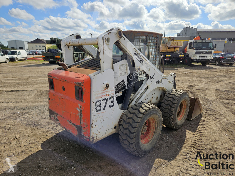 Фронтальный погрузчик Bobcat 873