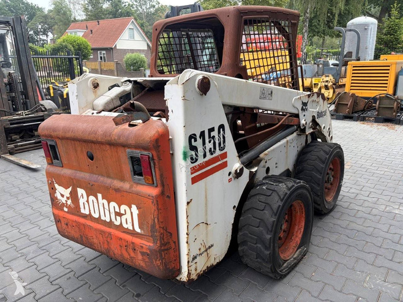 Nakladač Bobcat