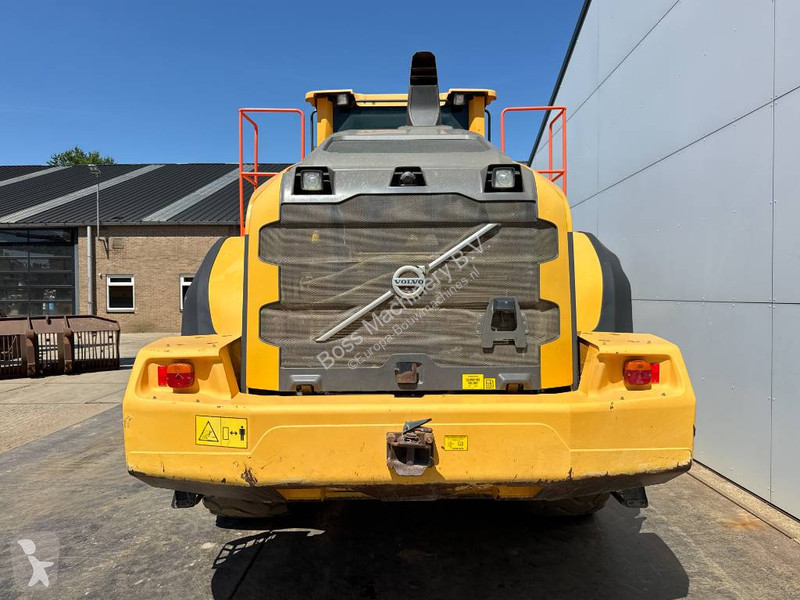 Nakladač Volvo - Automatic Greasing / Camera