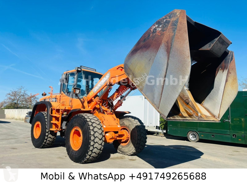 Фронтальный погрузчик Doosan...