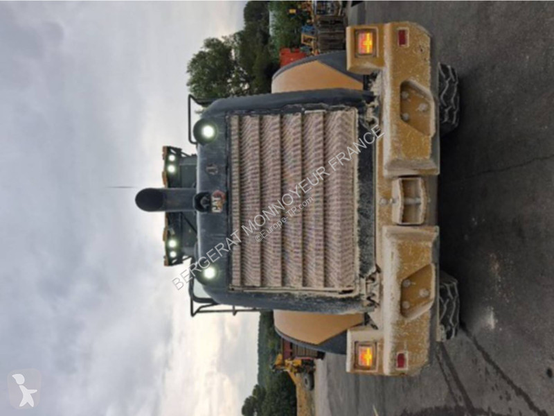 مُحمّلة Caterpillar XE