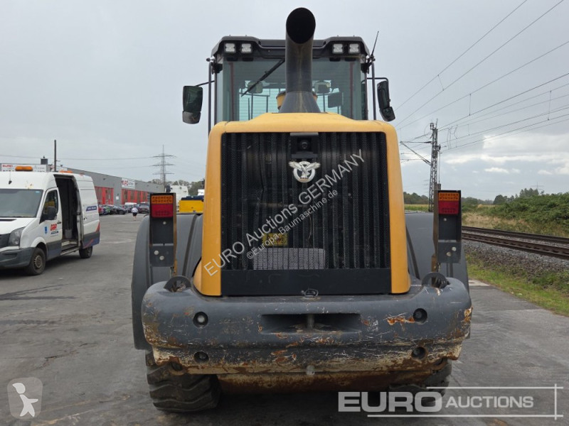 Case 621G loader