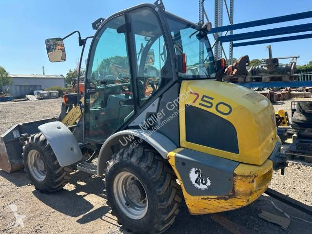 مُحمّلة Kramer 750 Radlader netto 25.000 EUR