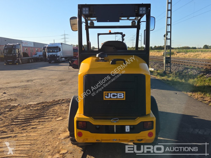 Nakladač JCB 403