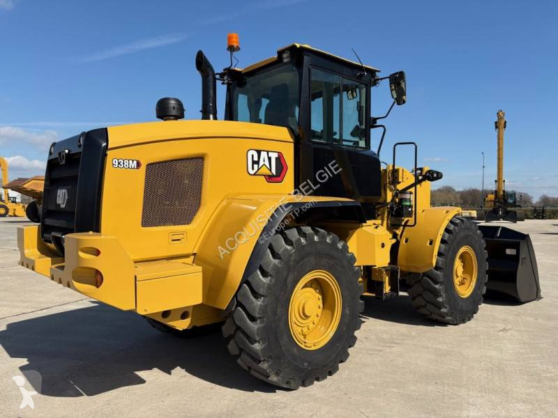 Nakladač Caterpillar 938M