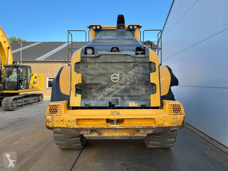 Nakladač Volvo - Automatic Greasing / Camera