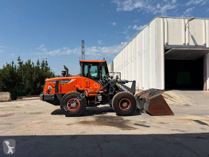 Фронтальный погрузчик Doosan