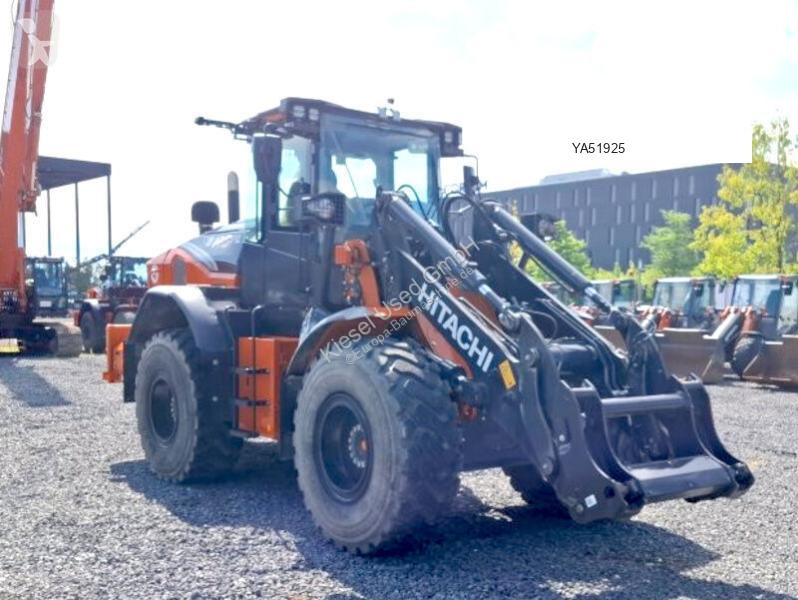 مُحمّلة Hitachi ZW180-7