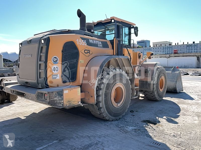 Nakladač Hyundai HL975ACVT