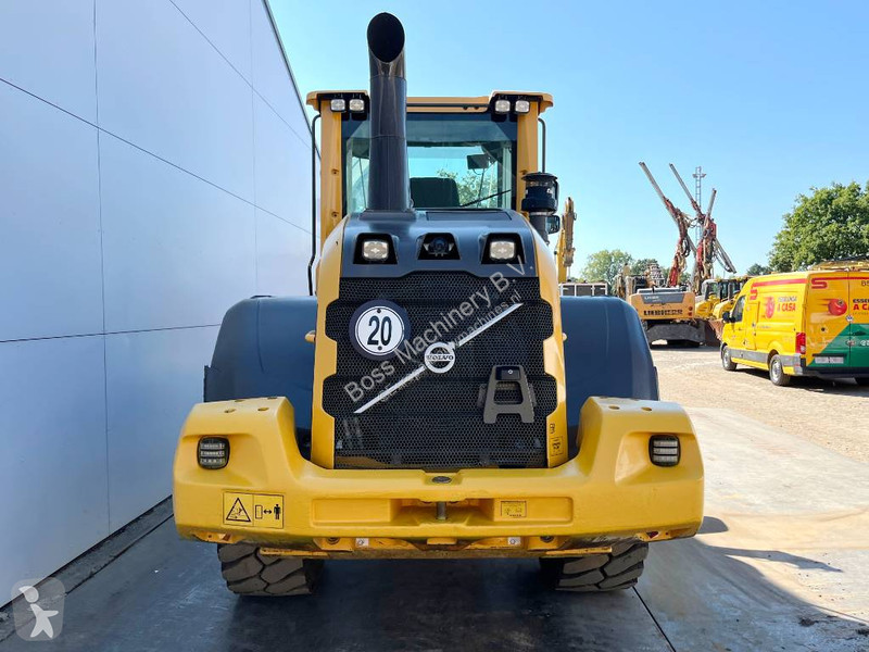 Nakladač Volvo - Quick Coupler / 3th Function