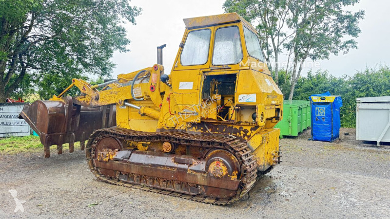 Nakladač Caterpillar /K