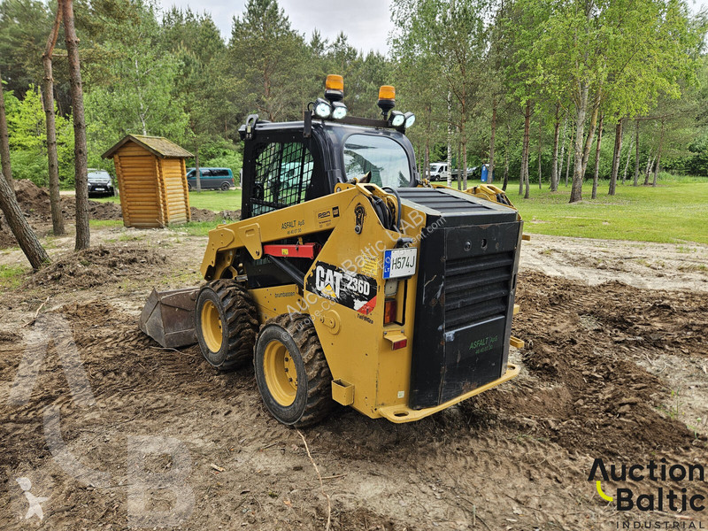 Фронтальный погрузчик Caterpillar D