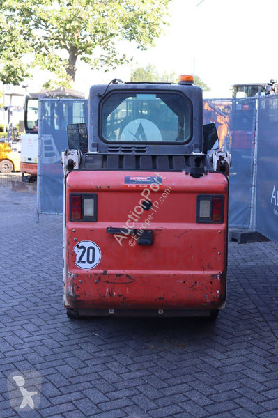 Фронтальный погрузчик Bobcat