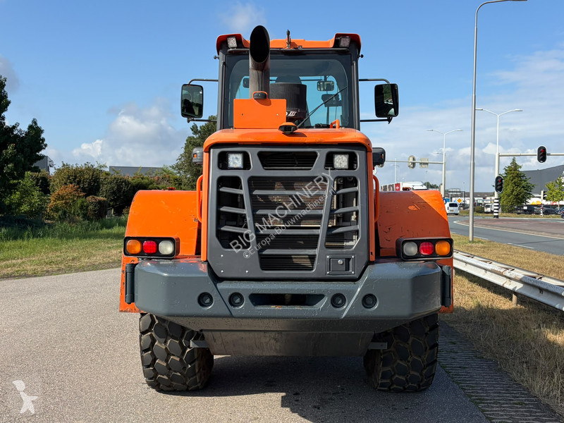 Incarcator Doosan 3
