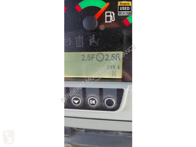 Chargeuse Caterpillar 953K