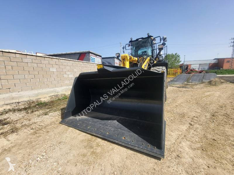 Pala cargadora Komatsu WA470-8
