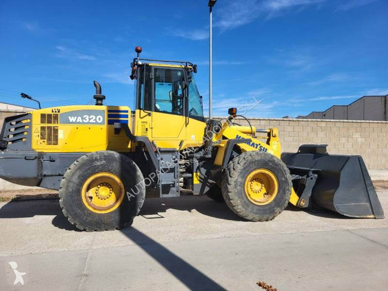 Pala cargadora Komatsu WA320-5