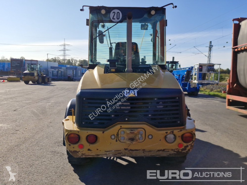 Chargeuse Caterpillar 908M