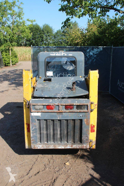 Chargeuse Gehl 3840