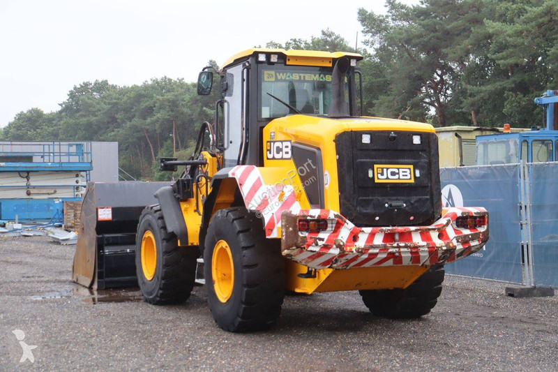 Pala cargadora JCB 437WHT T4F